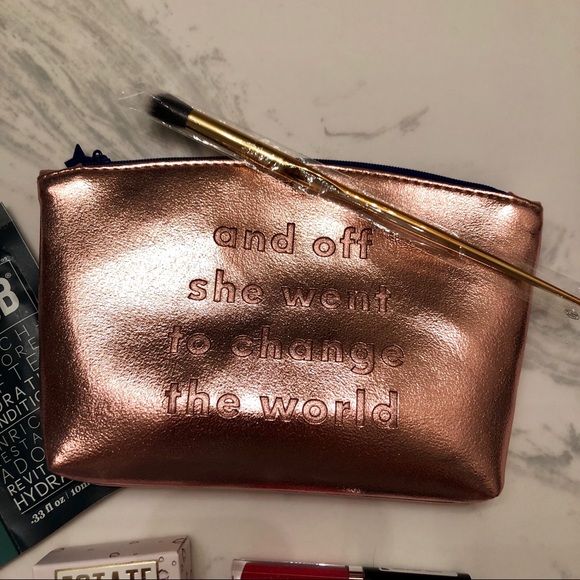 SOLD▪️NWT MAKEUP BEAUTY BUNDLE - Picture 8 of 8